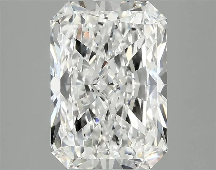 2.98ct Radiant Lab Grown Diamond (Colour E, Clarity VS1, IGI Certified)
