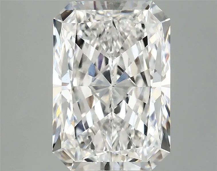 2.98ct Radiant Lab Grown Diamond (Colour F, Clarity VVS2, IGI Certified)
