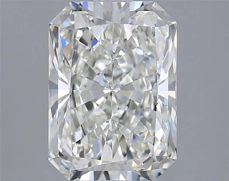 2.20ct Radiant Lab Grown Diamond (Colour F, Clarity VVS2, IGI Certified)