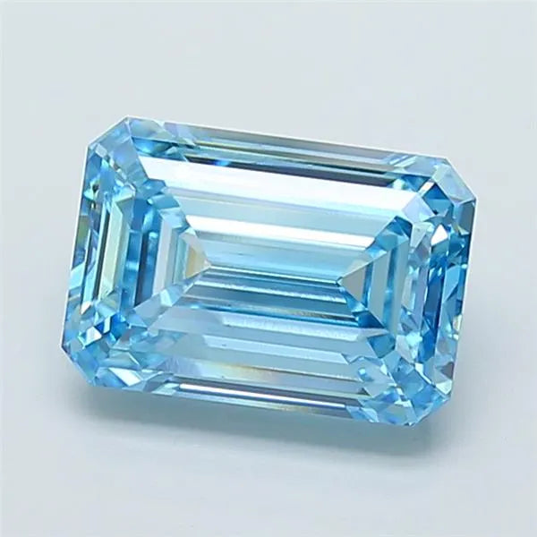 4.52ct Emerald Lab Grown Diamond (Colour Fancy Vivid Blue, Clarity VS1, IGI Certified)