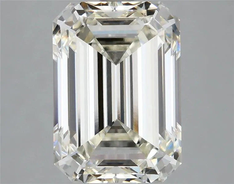 3.64ct Emerald Lab Grown Diamond (Colour I, Clarity VS1, IGI Certified)