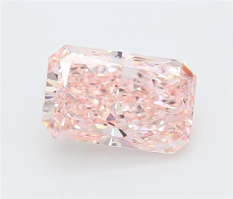 4.70ct Radiant Lab Grown Diamond (Colour Fancy Vivid Pink, Clarity VVS2, IGI Certified)