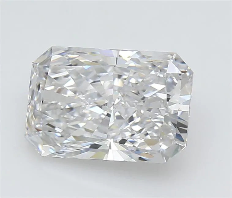 3.00ct Radiant Lab Grown Diamond (Colour D, Clarity VVS2, GIA Certified)