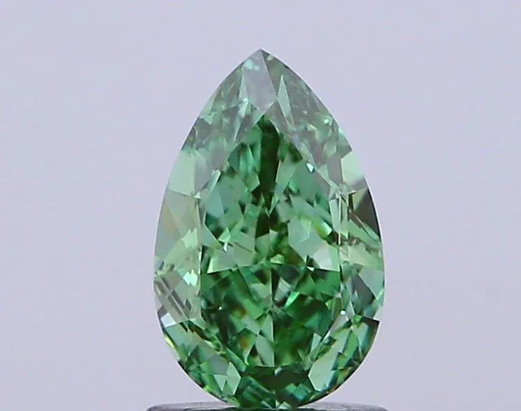 1.07ct Pear Lab Grown Diamond (Colour Fancy Vivid Green, Clarity VVS2, IGI Certified)