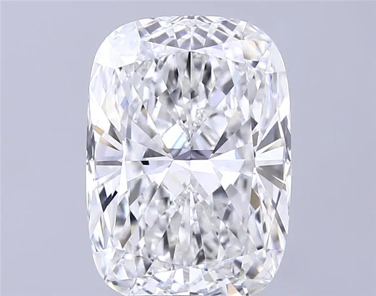 5.04ct Cushion modified Lab Grown Diamond (Colour F, Clarity VVS2, IGI Certified)