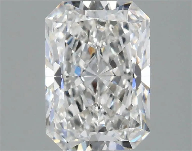 2.00ct Radiant Lab Grown Diamond (Colour F, Clarity VVS2, IGI Certified)