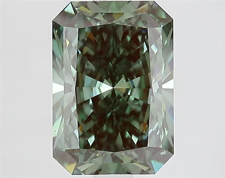 2.61ct Radiant Lab Grown Diamond (Colour Fancy Vivid Green, Clarity VVS2, IGI Certified)