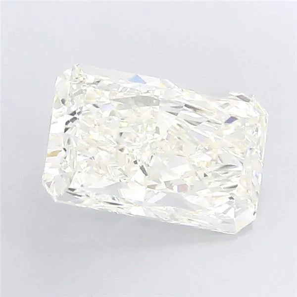 5.00ct Radiant Lab Grown Diamond (Colour G, Clarity VVS2, IGI Certified)