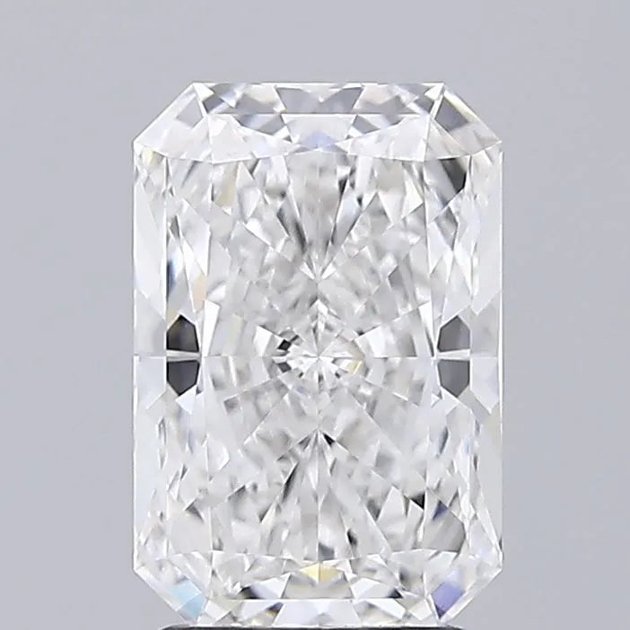2.57ct Radiant Lab Grown Diamond (Colour E, Clarity IF, IGI Certified)