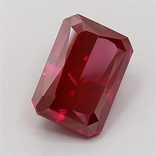 3.01ct Radiant Lab Grown Diamond (Colour Fancy Vivid Red, Clarity VS1, Uncertified)