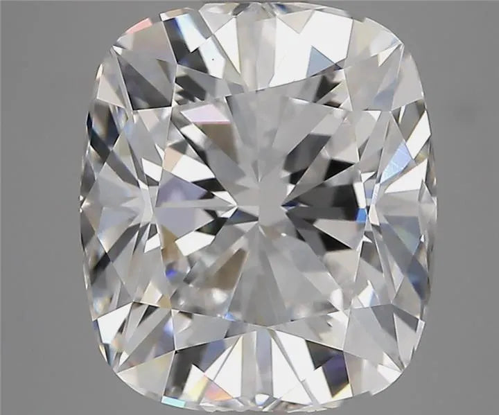 5.03ct Cushion modified Lab Grown Diamond (Colour E, Clarity VVS2, IGI Certified)