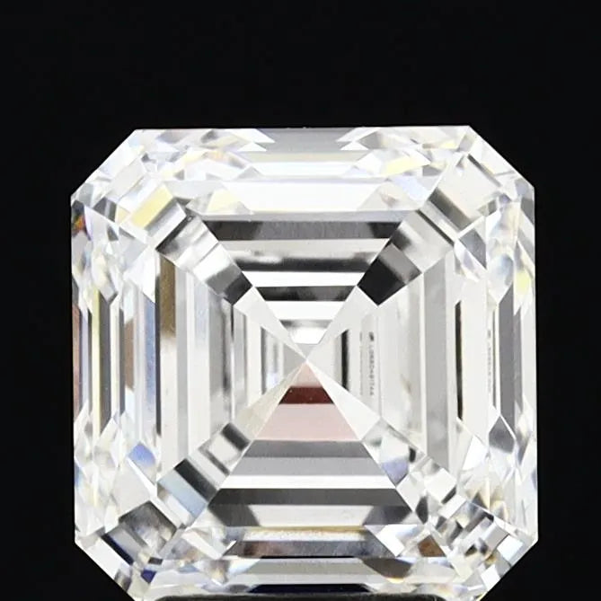5.07ct Square emerald Lab Grown Diamond (Colour D, Clarity VVS2, IGI Certified)