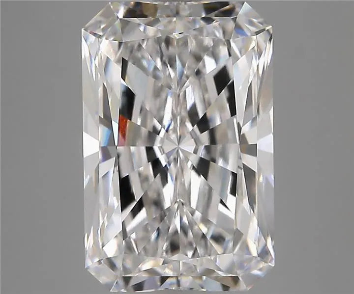 4.53ct Radiant Lab Grown Diamond (Colour D, Clarity VS1, IGI Certified)