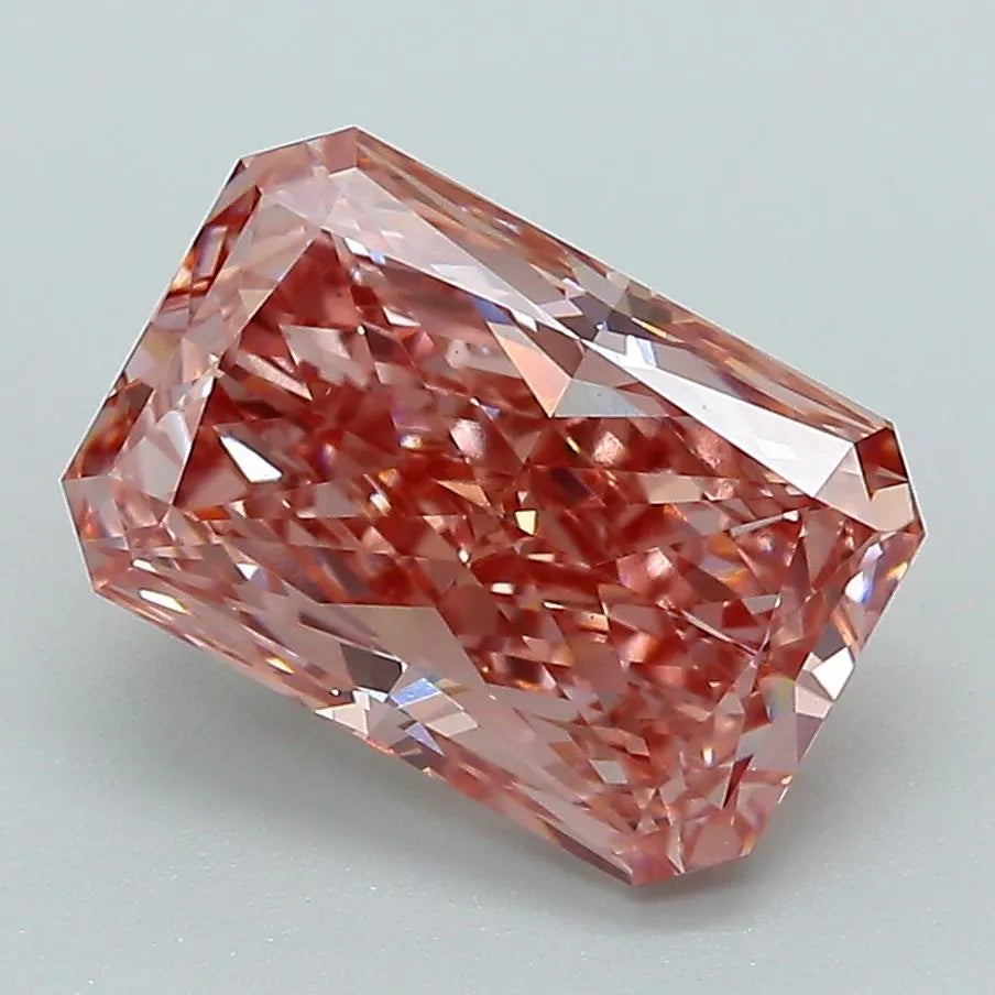 3.02ct Radiant Lab Grown Diamond (Colour Fancy Light Pink, Clarity VS1, Uncertified)