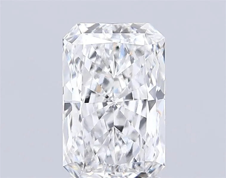 2.28ct Radiant Lab Grown Diamond (Colour D, Clarity VS1, IGI Certified)