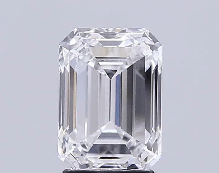 3.00ct Emerald Lab Grown Diamond (Colour D, Clarity VVS2, IGI Certified)