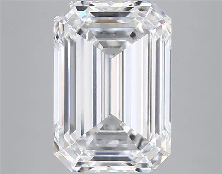 3.94ct Emerald Lab Grown Diamond (Colour D, Clarity VVS2, IGI Certified)
