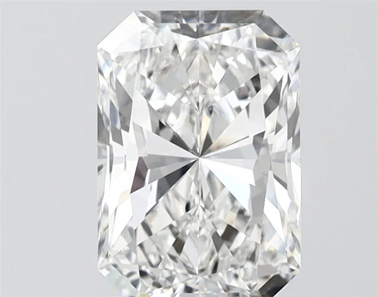 1.92ct Radiant Lab Grown Diamond (Colour E, Clarity VVS2, IGI Certified)