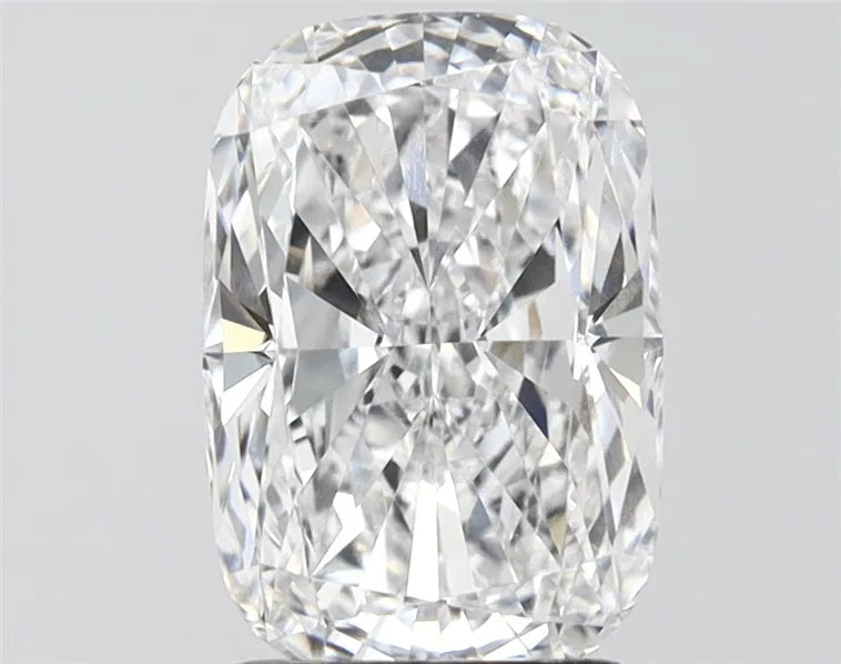 2.62ct Cushion modified Lab Grown Diamond (Colour D, Clarity VVS2, IGI Certified)