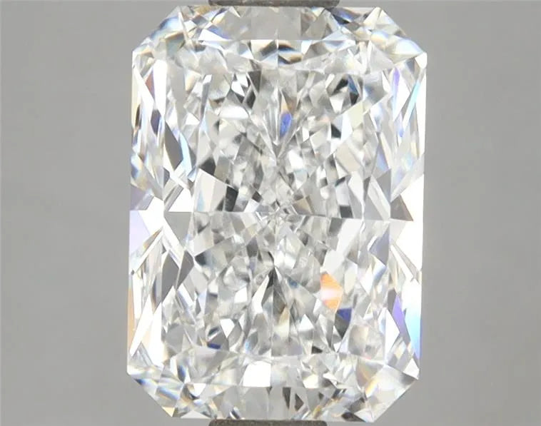 2.51ct Radiant Lab Grown Diamond (Colour E, Clarity IF, IGI Certified)