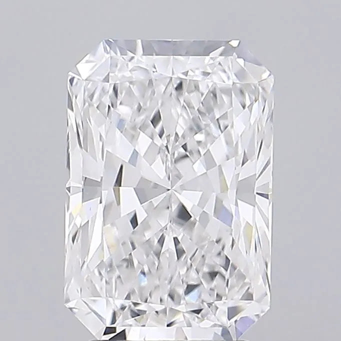 3.04ct Radiant Lab Grown Diamond (Colour D, Clarity VVS1, IGI Certified)