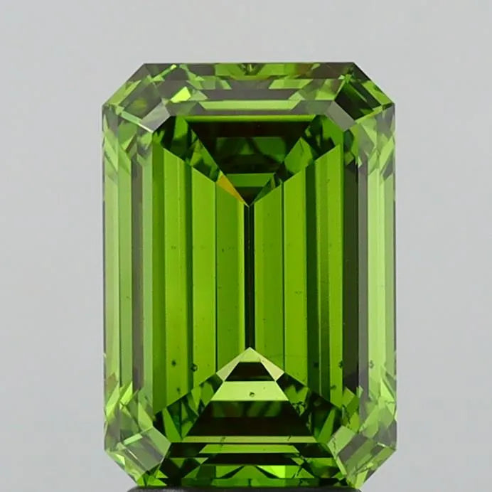 3.04ct Emerald Lab Grown Diamond (Colour Fancy Vivid Green, Clarity VS2, IGI Certified)