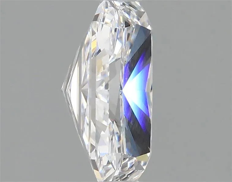 1.97ct Radiant Lab Grown Diamond (Colour D, Clarity VVS2, IGI Certified)