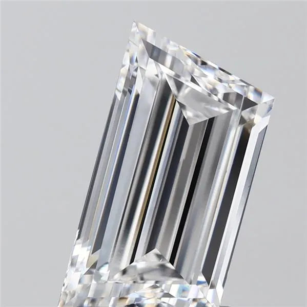 2.00ct Trapeze Lab Grown Diamond (Colour E, Clarity VVS2, IGI Certified)