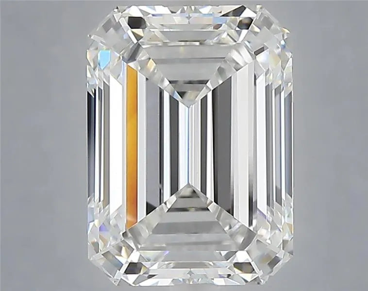 4.06ct Emerald Lab Grown Diamond (Colour E, Clarity VVS2, IGI Certified)