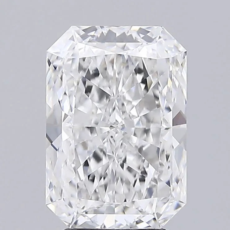 3.60ct Radiant Lab Grown Diamond (Colour E, Clarity VVS1, IGI Certified)
