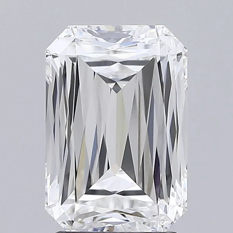 2.59ct Radiant Lab Grown Diamond (Colour E, Clarity VVS1, IGI Certified)