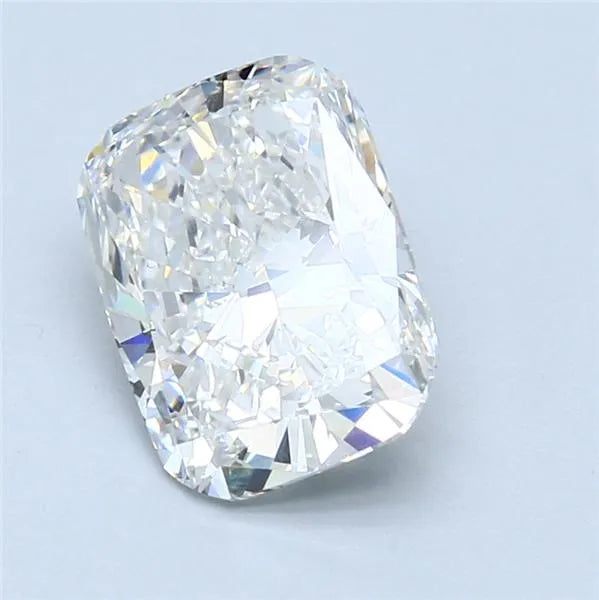 3.01ct Cushion modified Lab Grown Diamond (Colour G, Clarity VVS2, IGI Certified)