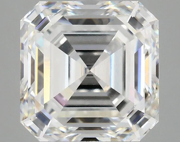 4.10ct Square emerald Lab Grown Diamond (Colour E, Clarity VVS2, IGI Certified)