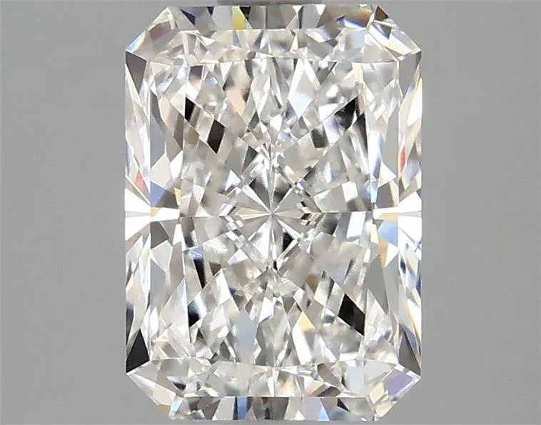 2.06ct Radiant Lab Grown Diamond (Colour E, Clarity VVS2, IGI Certified)