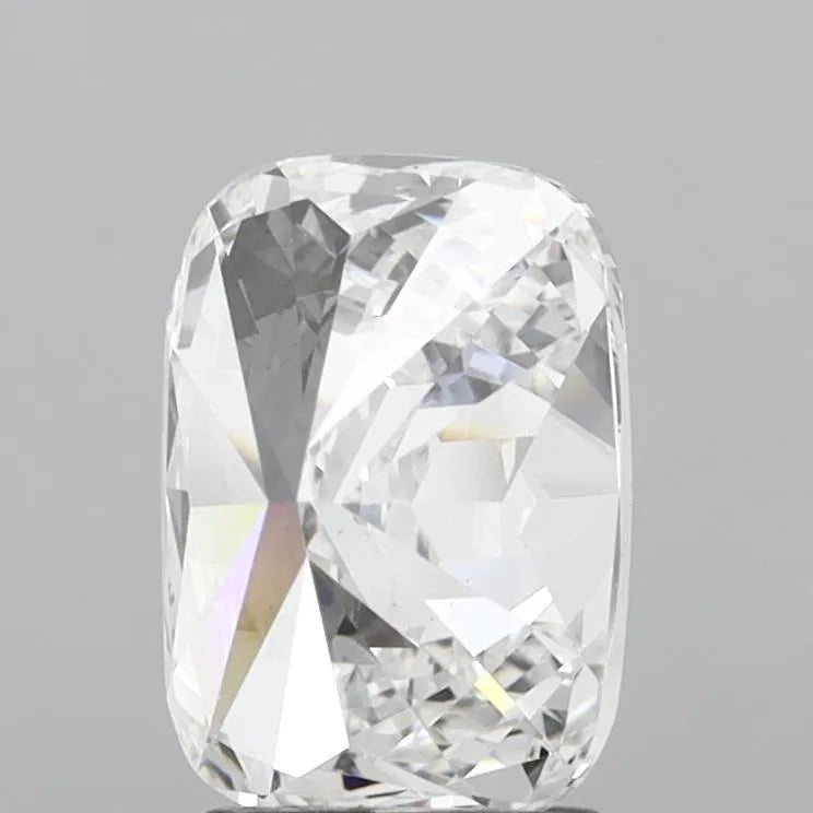 3.00ct Cushion modified Lab Grown Diamond (Colour E, Clarity VS2, IGI Certified)