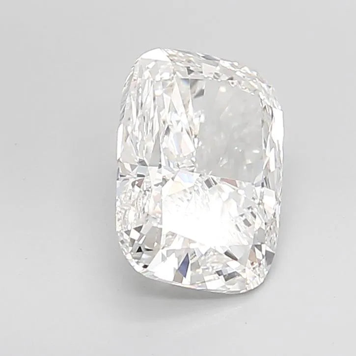 3.00ct Cushion modified Lab Grown Diamond (Colour E, Clarity VVS2, IGI Certified)
