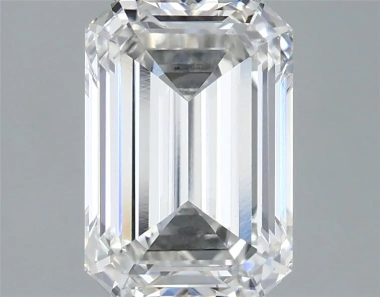 3.00ct Emerald Lab Grown Diamond (Colour G, Clarity VVS2, IGI Certified)