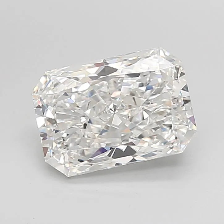 3.00ct Radiant Lab Grown Diamond (Colour E, Clarity VS1, IGI Certified)