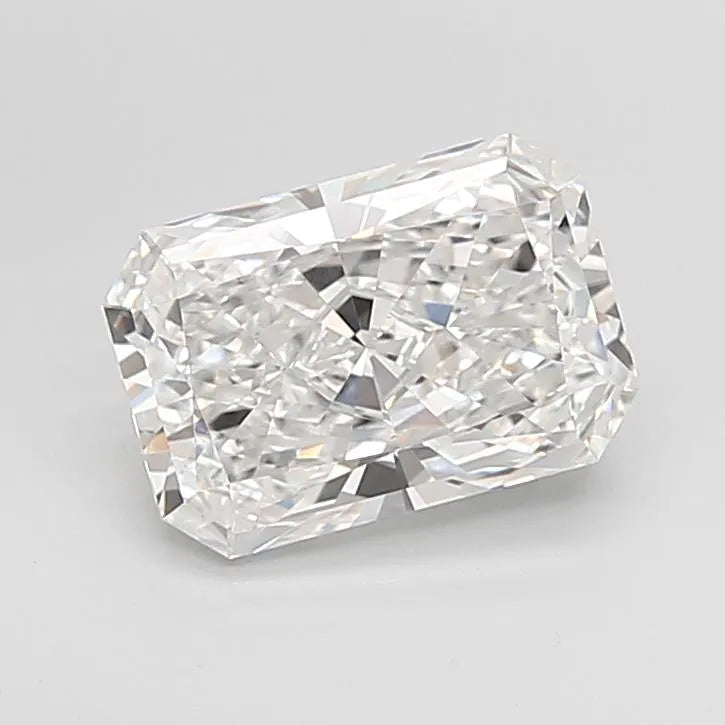 3.00ct Radiant Lab Grown Diamond (Colour E, Clarity VS1, IGI Certified)