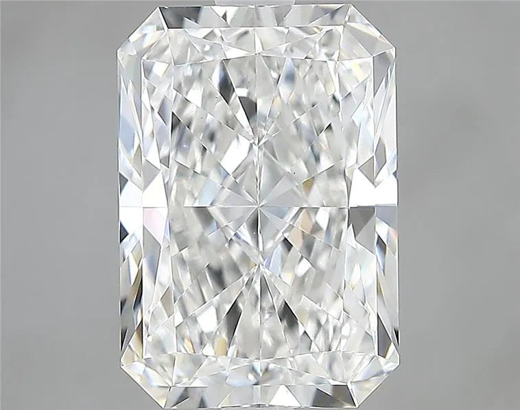 3.00ct Radiant Lab Grown Diamond (Colour E, Clarity VVS2, IGI Certified)