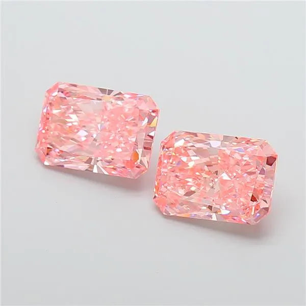 3.00ct Radiant Lab Grown Diamond (Colour Fancy Vivid Pink, Clarity VVS2, IGI Certified)