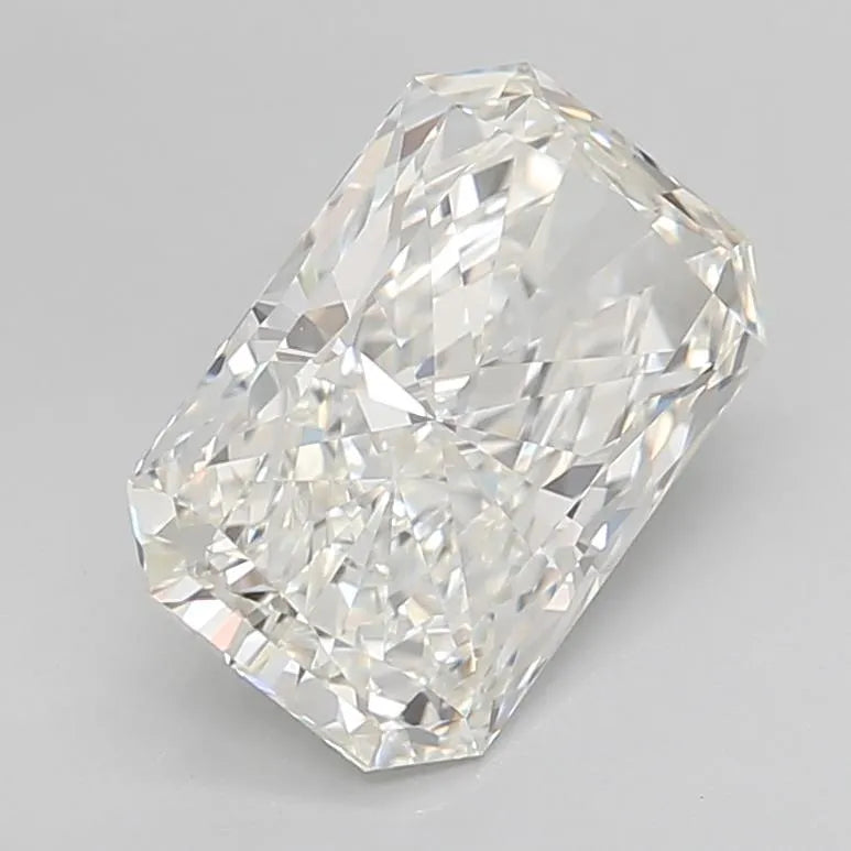 3.00ct Radiant Lab Grown Diamond (Colour H, Clarity VVS2, IGI Certified)
