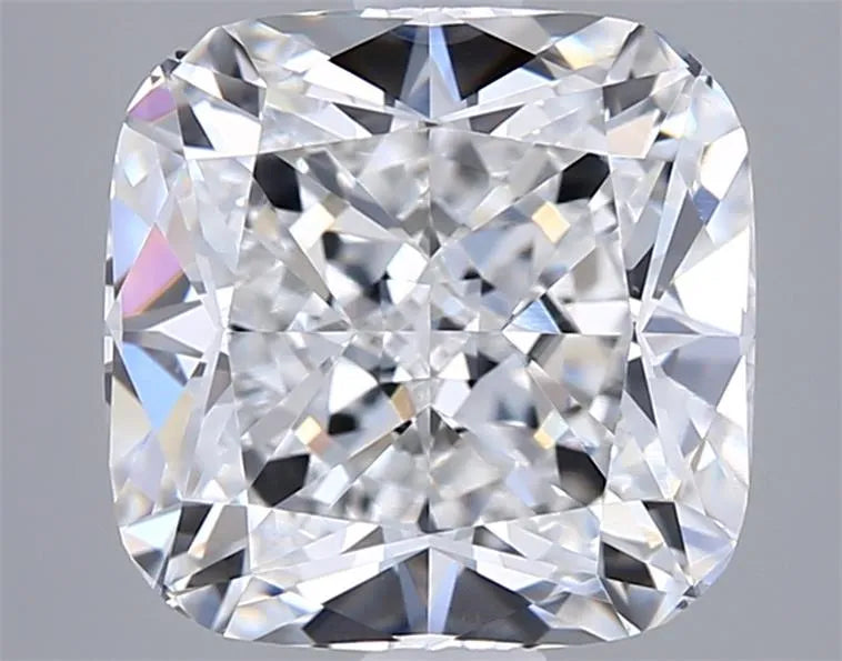 3.01ct Cushion modified Lab Grown Diamond (Colour D, Clarity VVS2, IGI Certified)