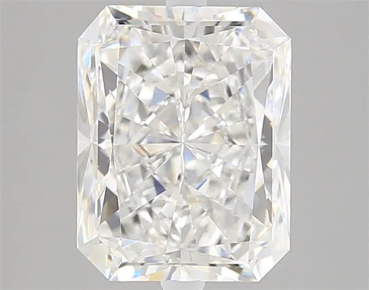 3.01ct Radiant Lab Grown Diamond (Colour E, Clarity IF, IGI Certified)