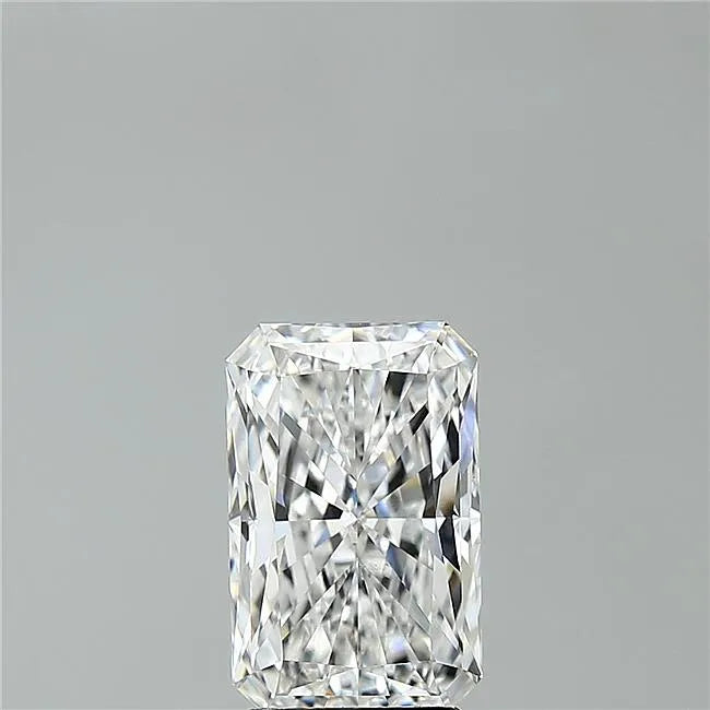 3.01ct Radiant Lab Grown Diamond (Colour E, Clarity VS1, IGI Certified)