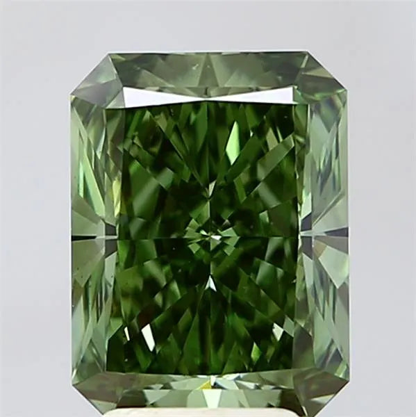 3.01ct Radiant Lab Grown Diamond (Colour Fancy Vivid Green, Clarity VS2, IGI Certified)