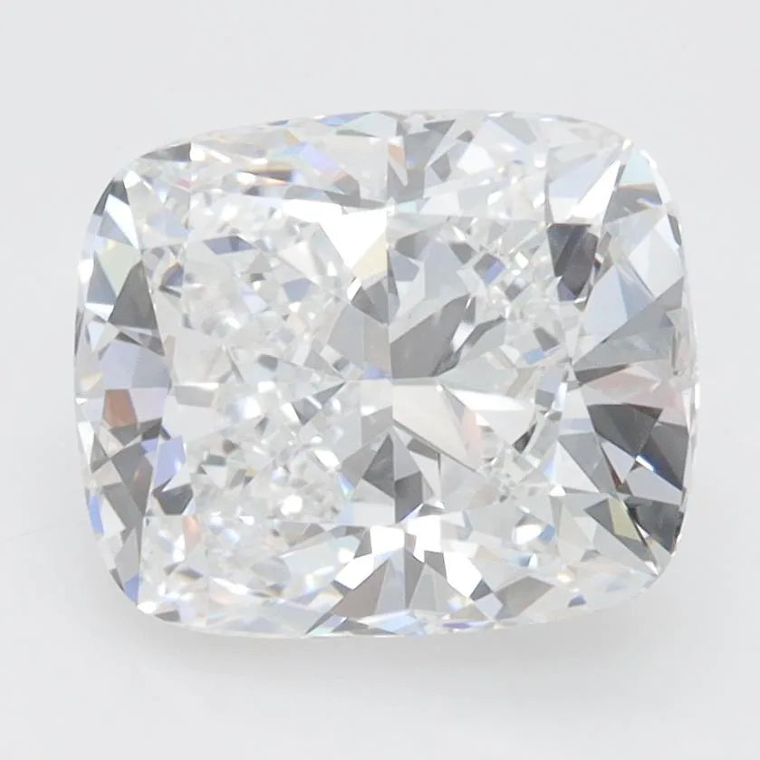 3.02ct Cushion brilliant Lab Grown Diamond (Colour E, Clarity VVS1, IGI Certified)