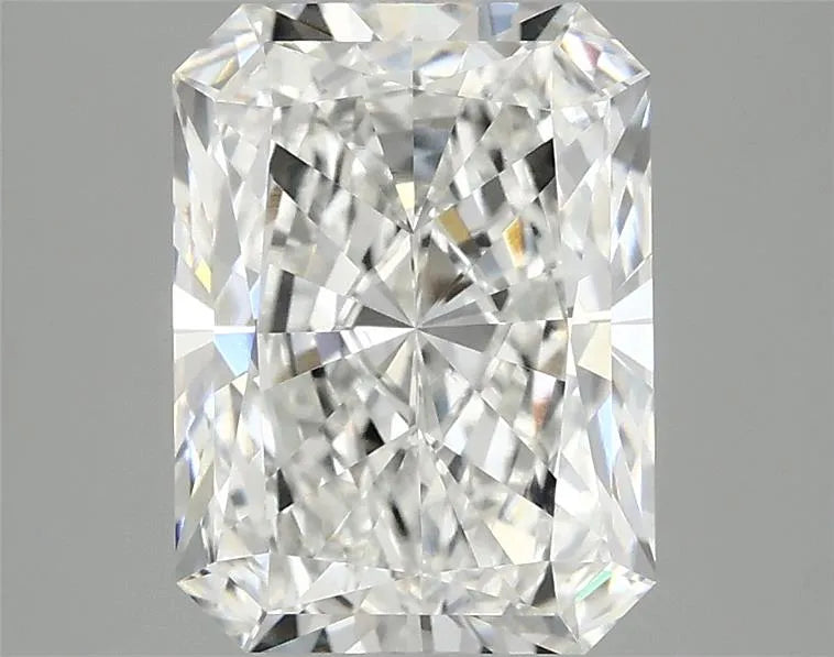 3.02ct Radiant Lab Grown Diamond (Colour F, Clarity VS1, IGI Certified)