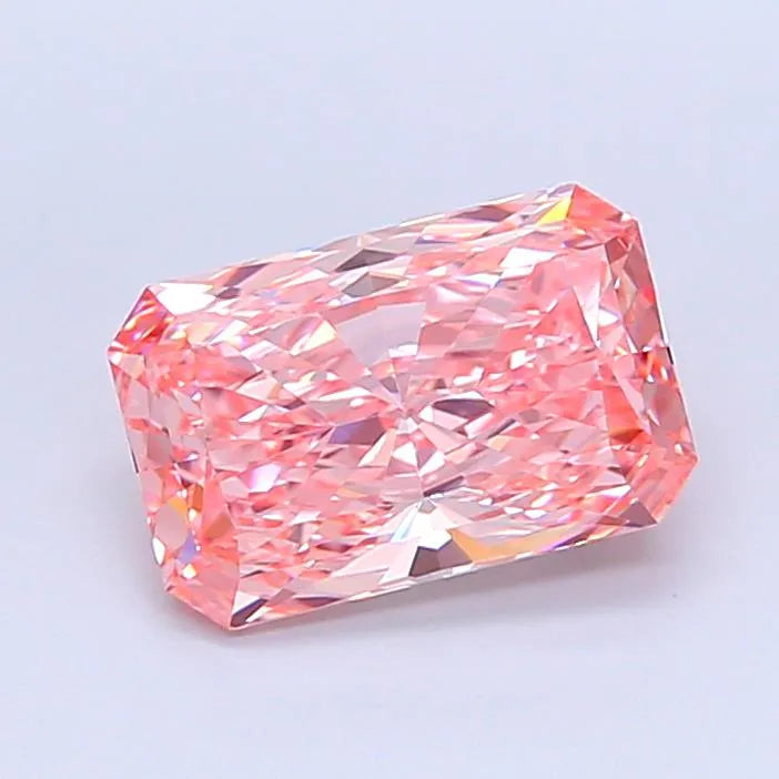 3.02ct Radiant Lab Grown Diamond (Colour Fancy Vivid Pink, Clarity VVS2, IGI Certified)