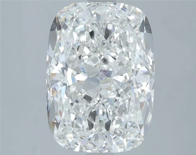 3.03ct Cushion modified Lab Grown Diamond (Colour F, Clarity VVS2, IGI Certified)